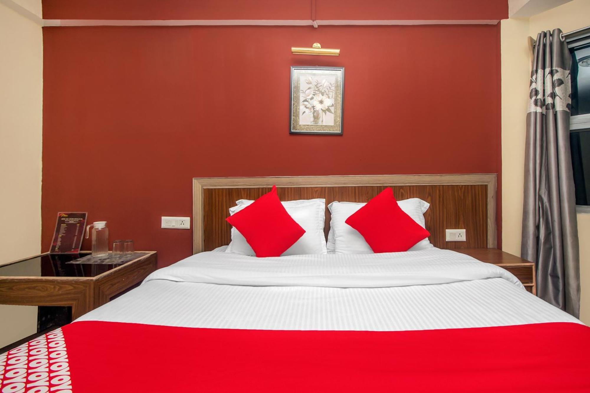 Hotel Hill Grand Himalaya Ghum Ngoại thất bức ảnh