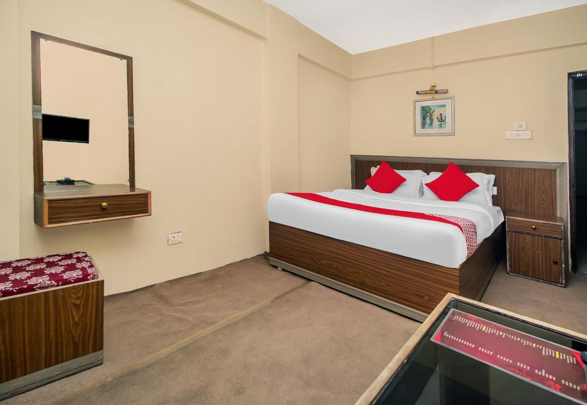 Hotel Hill Grand Himalaya Ghum Ngoại thất bức ảnh
