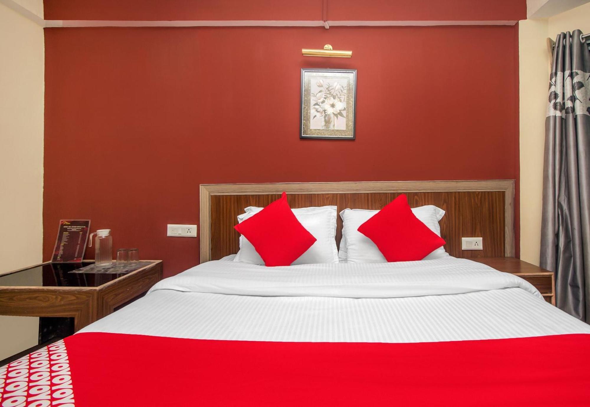 Hotel Hill Grand Himalaya Ghum Ngoại thất bức ảnh